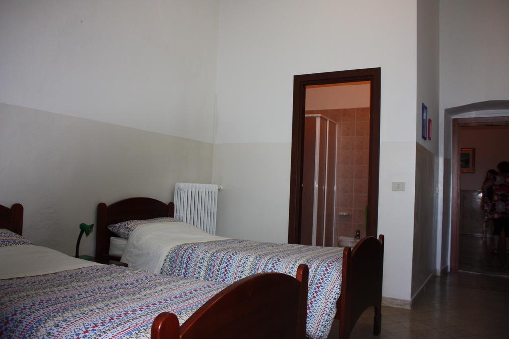 Ostello Sant'Anna Narni Habitación foto